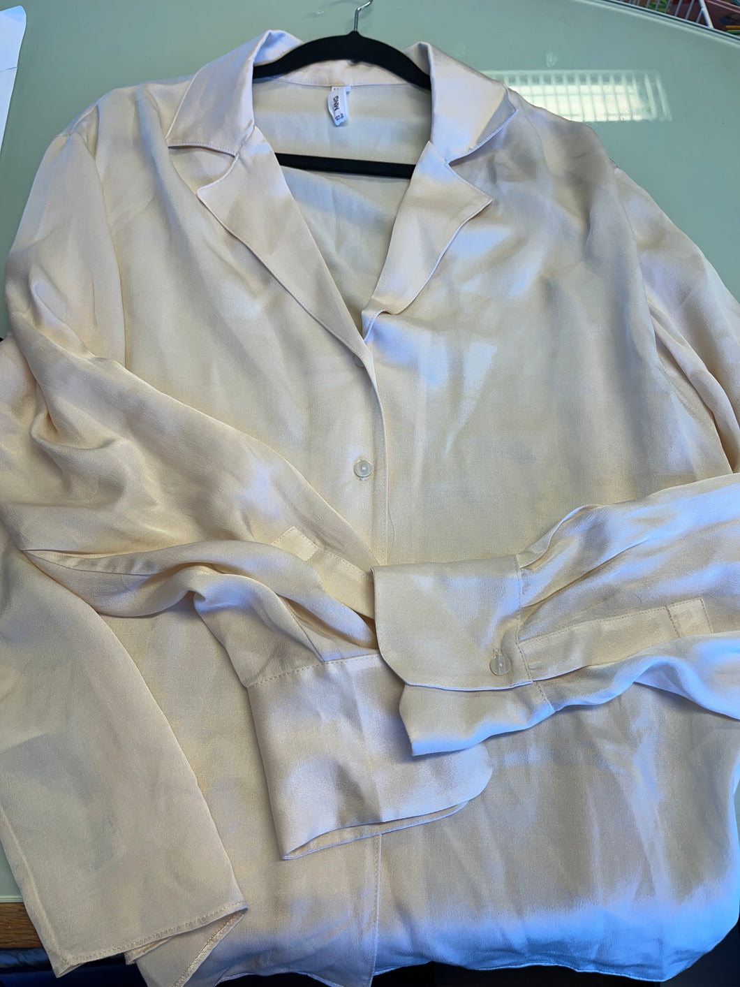 Off white blus Mango S