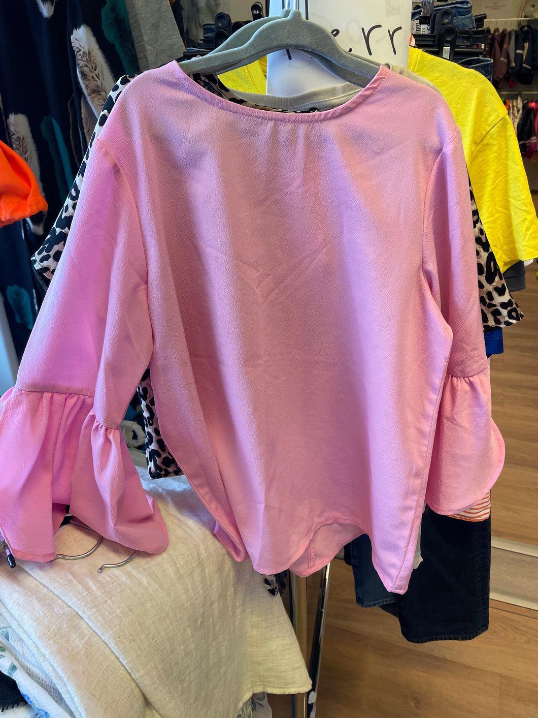 Rosa blus volang Lindex 134